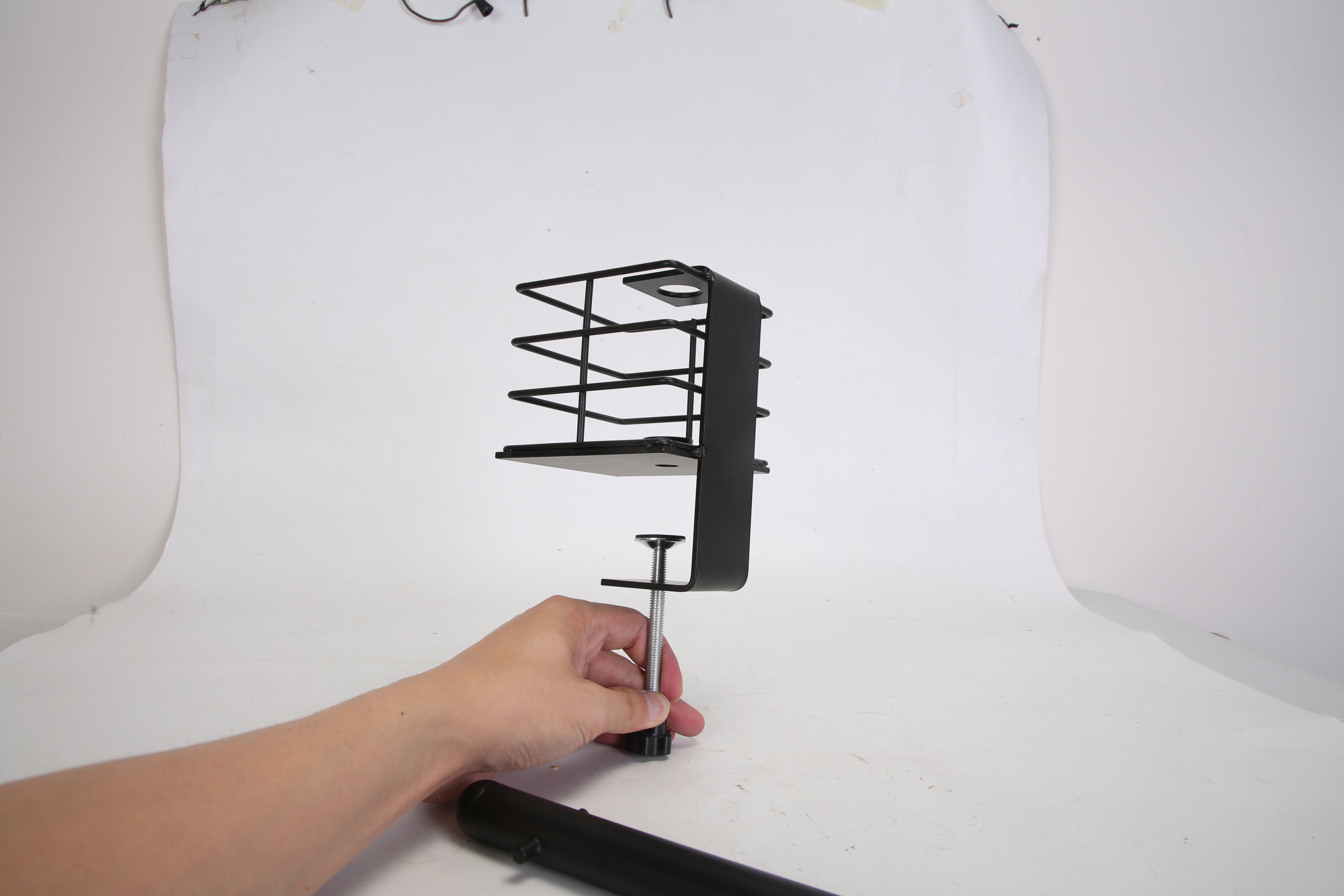 1Pc Griddle Caddy With Paper Towel Holder Hook Baskets BBQ Accessories Storage Rack Vertical Standing BBQ Organizer Grill Utensil Storage Fit For Blackstone Griddle